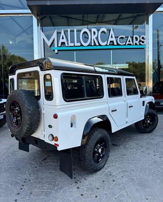 Land-Rover Defender 110 TD4 