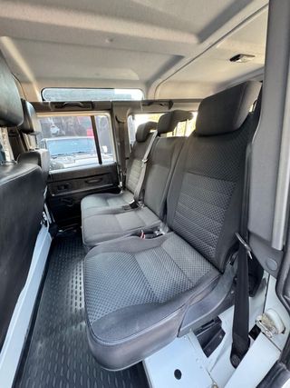 Land-Rover Defender 110 TD4 
