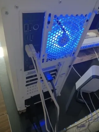 PC GAMING