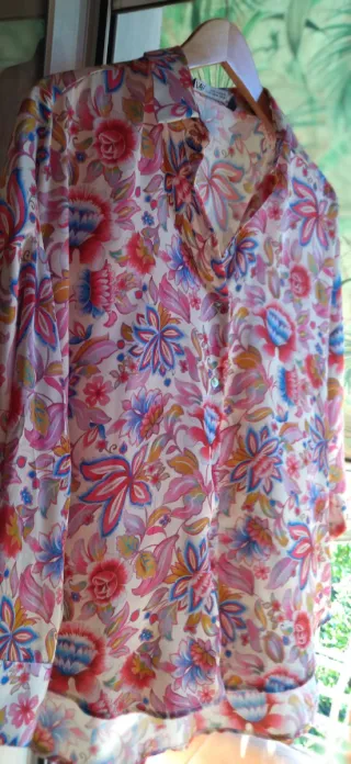 Blusa Zara. Nueva 