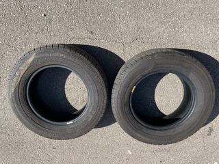 Neumático Semperit 195/70 R15
buen estado 80%