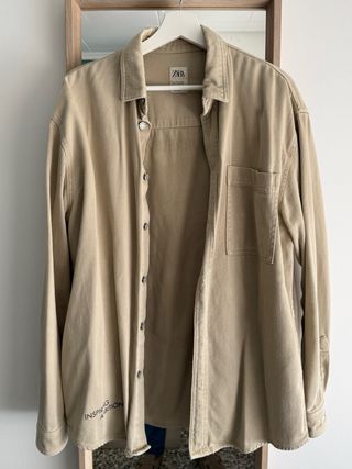 Sobrecamisa Zara Beige