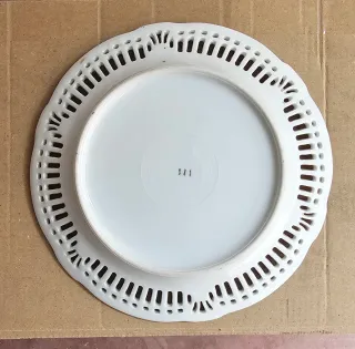 Set 6 Piatti +1 di Porcellana Decorati Oro