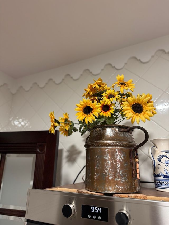 Jarrón de cobre con asas