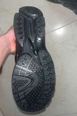 Zapatillas New Balance 1906R Negras. Sin caja
