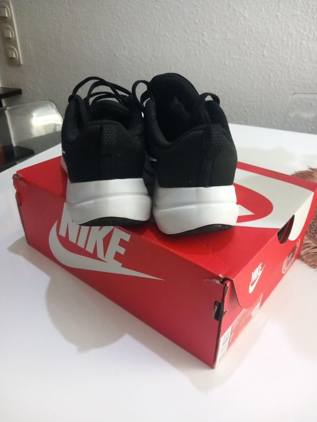 Nike Downshifter T.37.5 Negras