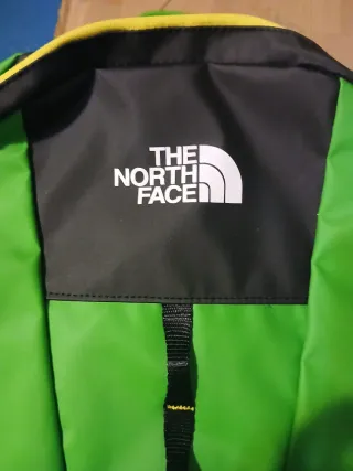 Mochila The North Face Verde y Amarillo