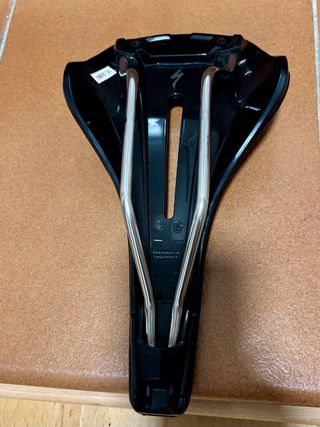 Sillín Specialized Phenom 143mm