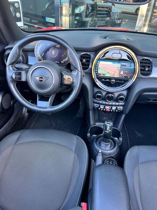 MINI Cooper Cabrio 