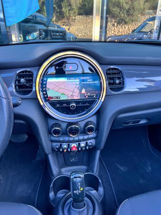 MINI Cooper Cabrio 