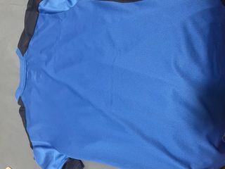 Camiseta deportiva Nike azul