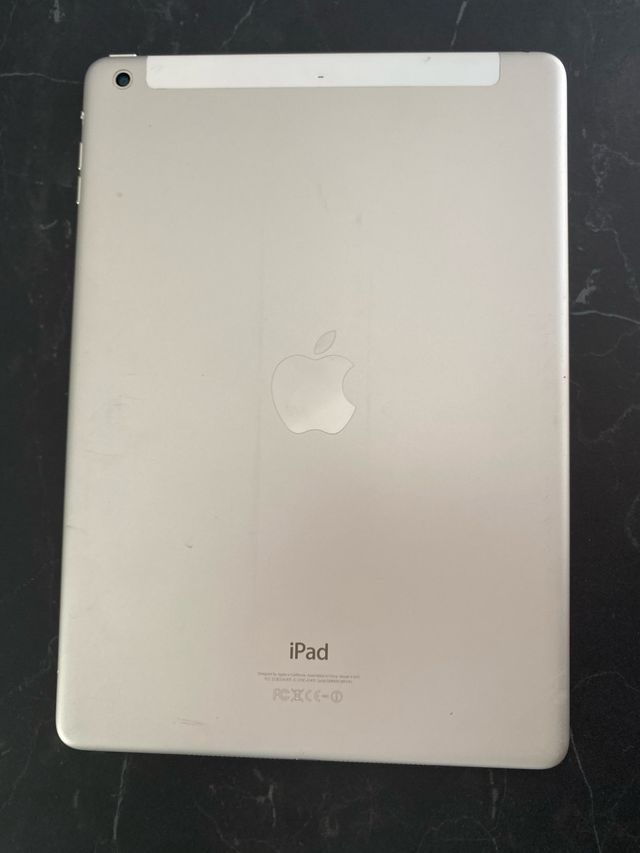 iPad Apple Bianco MD794Ty/A funzionante