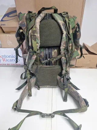 Mochila de montaña camuflaje