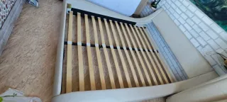  cama desmontada