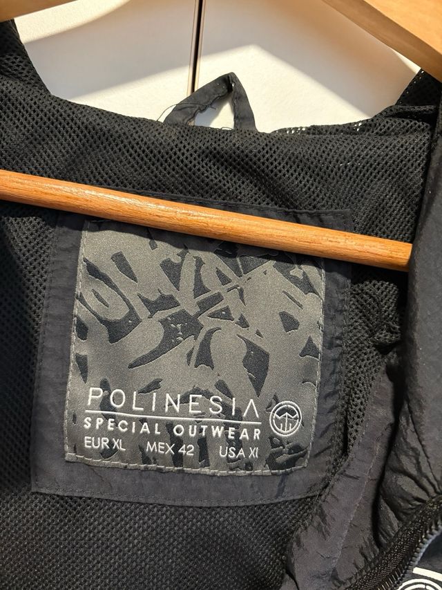 Cazadora chubasquero de hombre Negra y Blanca