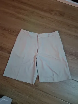 Bermudas beige Talla 36. Nike