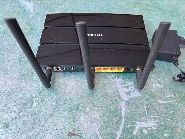 Router TP-Link TD-W8970