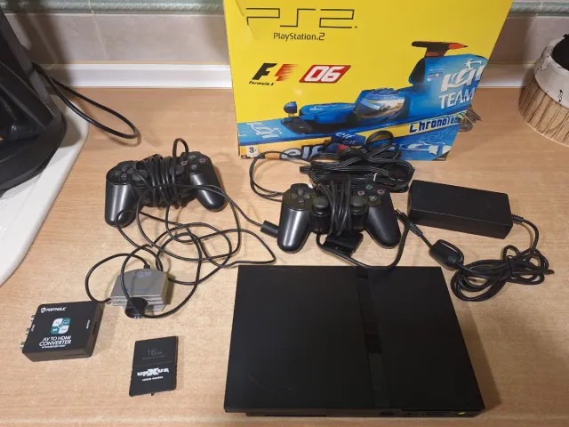 Lote juegos + PlayStation 2 F1 2006 Edición Especi