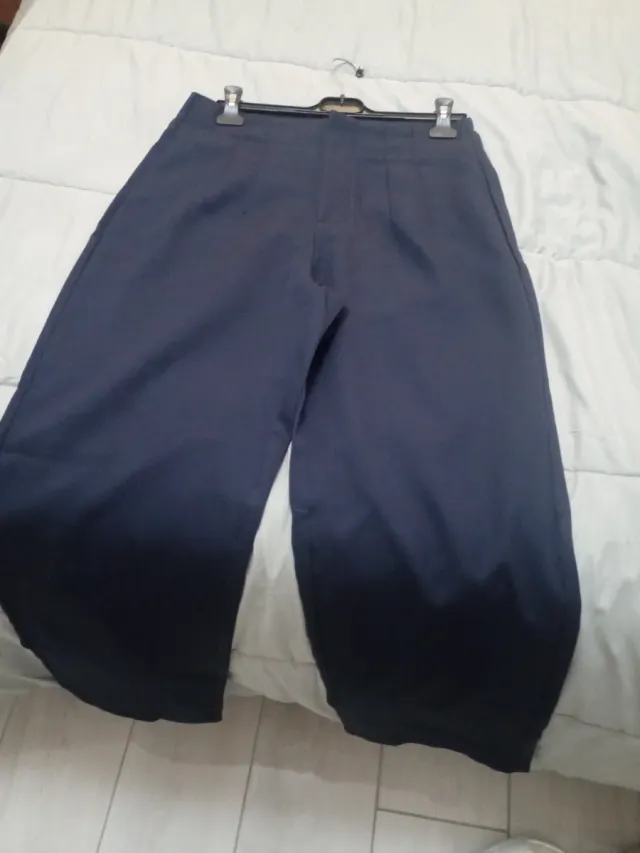 Pantaloni a palazzo blu