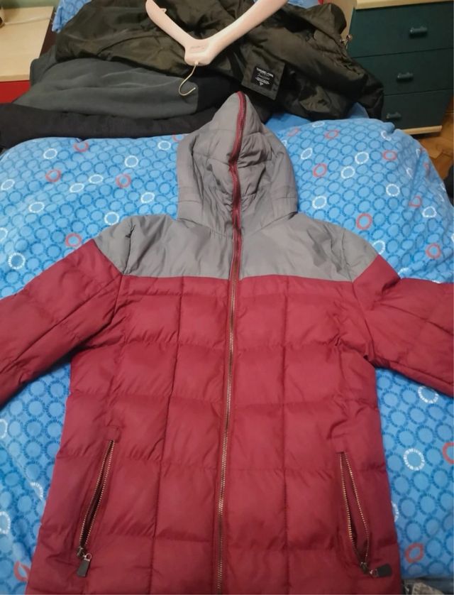 Piumino uomo grigio e rosso