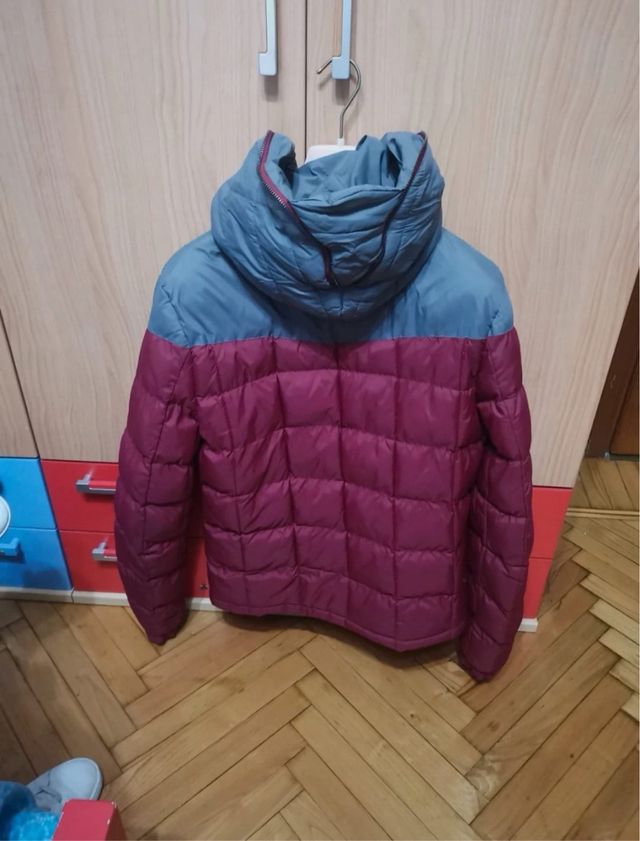 Piumino uomo grigio e rosso