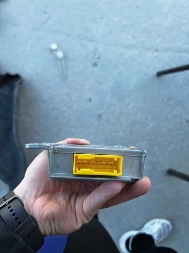 Centralita Airbag Renault 7700418152D