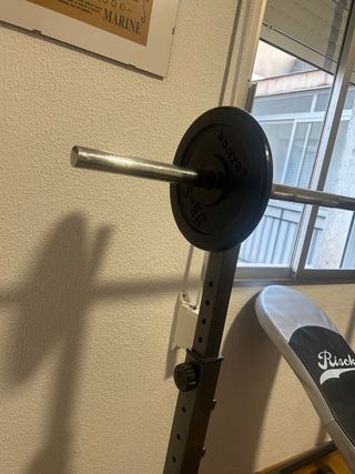 Banco de musculación para gimnasio en casa 