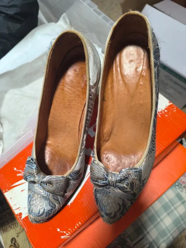 Traje Fallera Plata T 40-42 Regalo zapatos T37 -38