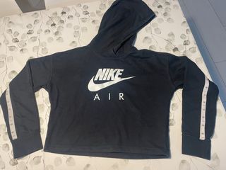 Lote 5 prendas: jerséis y sudaderas