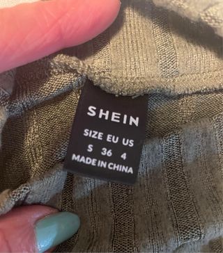 Lote 5 prendas: jerséis y sudaderas