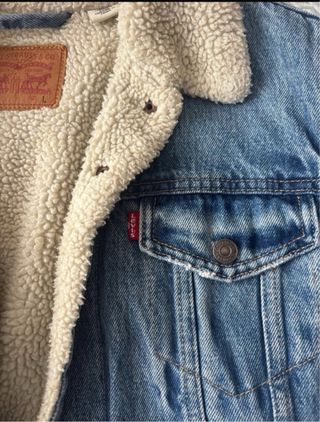 Cazadora Levi's forrada borreguito