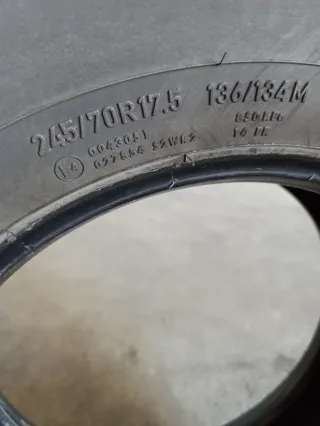 Neumático Camión 245/70R17.5 136/134M
