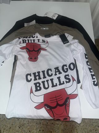 Camiseta Zara Chicago Bulls manga larga Talla M
