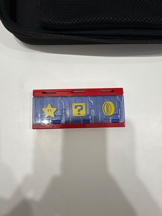 Nintendo Switch Console Blu/Rossa + Porta Giochi