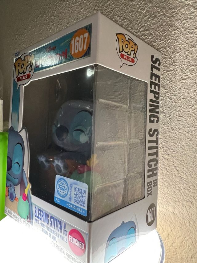 Funko Pop! Lilo & Stitch Sleeping Stitch Flocked