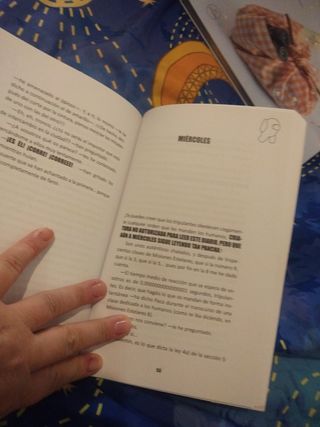Among Us. Diario de un impostor cobarde: Narrativa