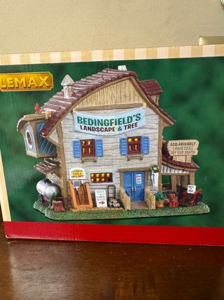 Lemax Bedingfield's Landscape & Tree