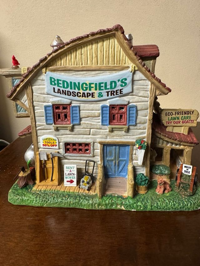 Lemax Bedingfield's Landscape & Tree