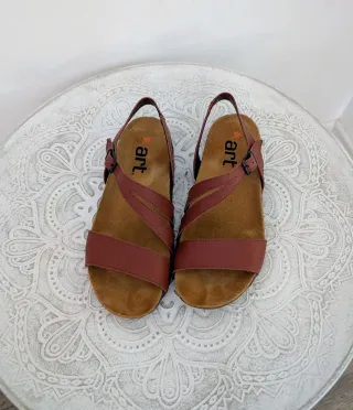 Sandalias piel Art (Como NUEVAS) - Talla 41