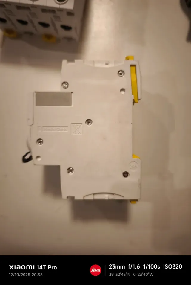 Interruptor sutomatico Schneider Acti9 IC60N C16