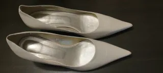 Tacones piel crudos El Corte Inglés