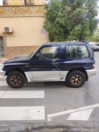 Mitsubishi galloper 2002
