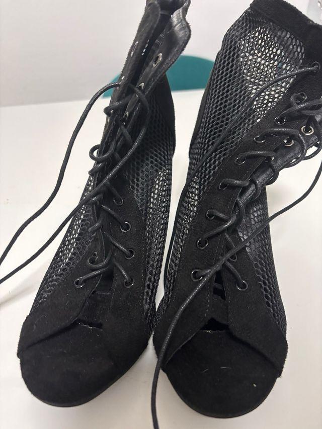Botines de baile negros con cordones, sin estrenar
