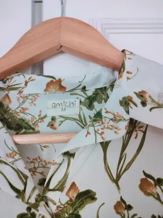 Vestido safari Amichi floral blanco y verde