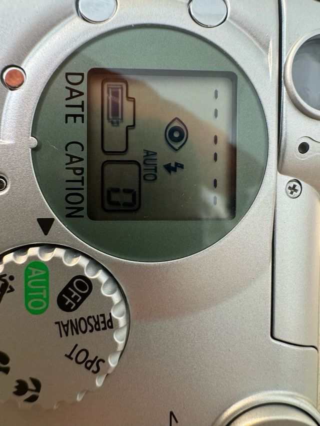 Cámara Canon Z155 Caption