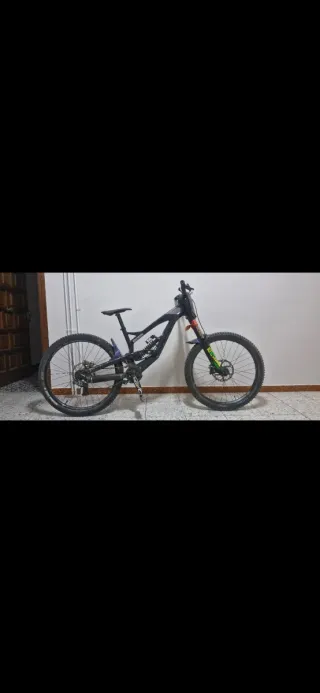 YT Tues 2016 Bicicleta downhill