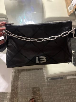 Bolso Bimba y Lola Piel Negro Usado 1 Vez
