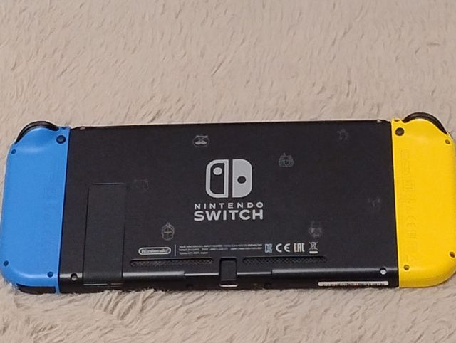 Nintendo Switch edición especial Fortnite sin code