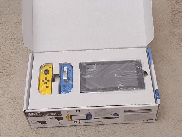 Nintendo Switch edición especial Fortnite sin code