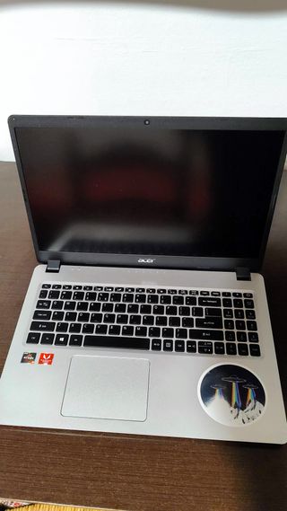 Portátil Acer Aspire 5 - 8GB RAM